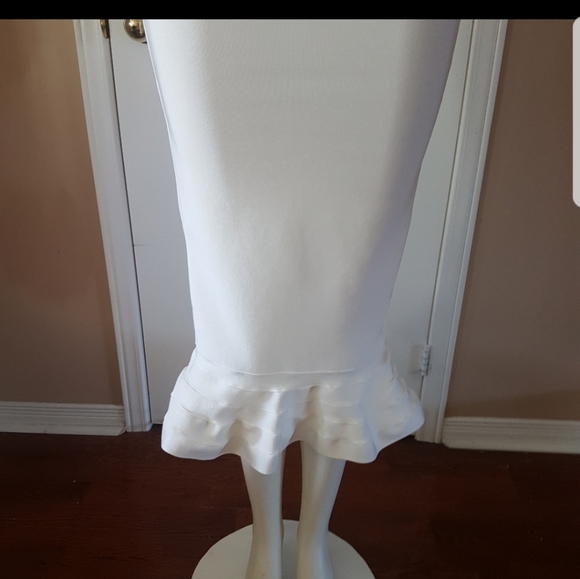 ❤Trezzi Collection❤ White Bodycon dress - Picture 7 of 9